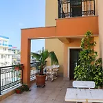 Hotell Family Deykin Slăntjev Brjag