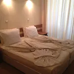 Family Deykin Hotell 2*