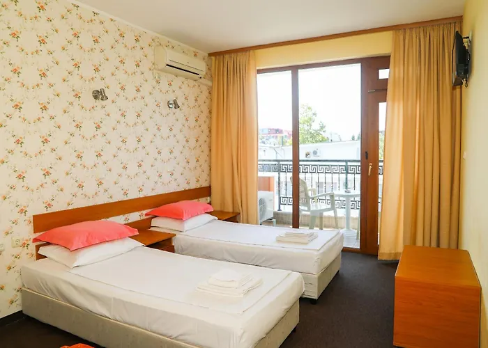 Family Deykin Hotell