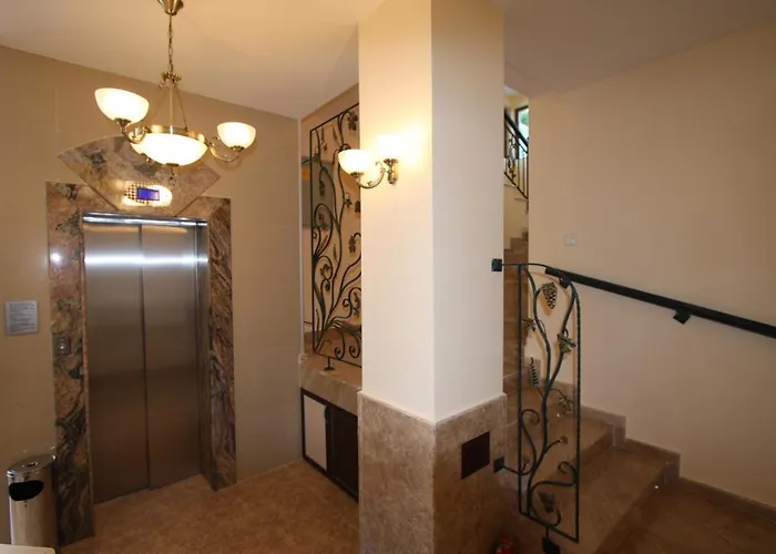 Family Deykin 2* Sunny Beach