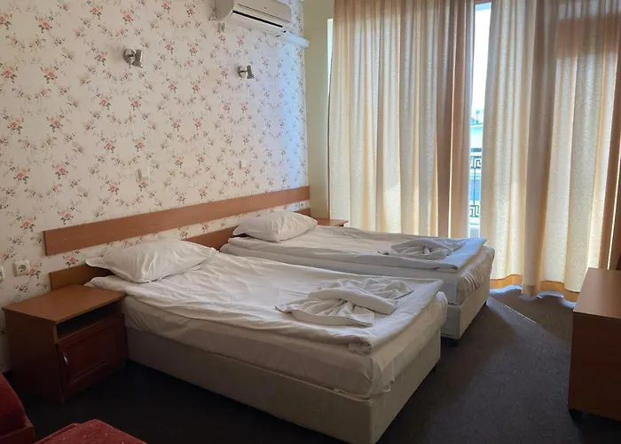 Family Deykin Hotell Slăntjev Brjag