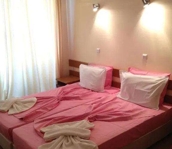 Family Deykin Hotell 2*